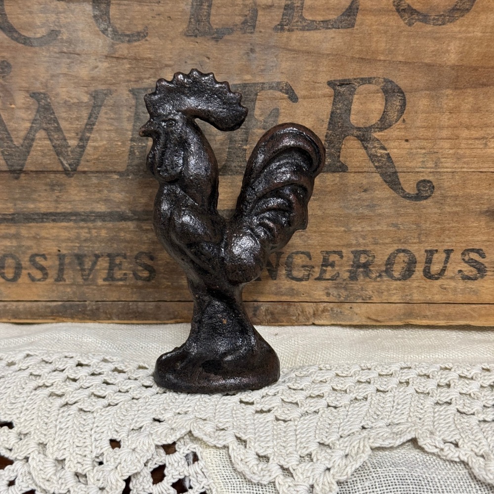 Vintage Style Cast Iron Rooster Figurine Rustic Brown Farmhouse Decor 4.25 Inch